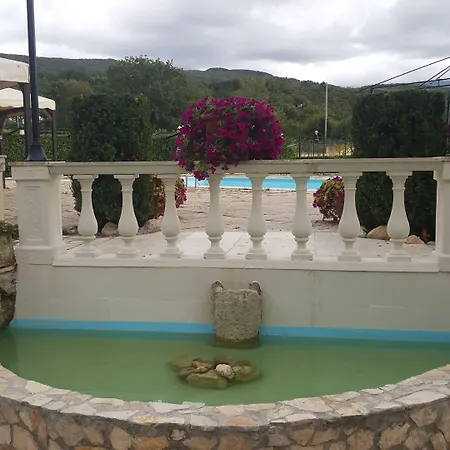Filippone Hotel&ristorante Gioia Dei Marsi