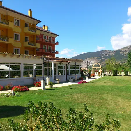 Filippone Hotel&ristorante Gioia Dei Marsi