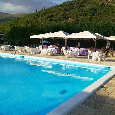 Filippone Hotel&ristorante 3* Gioia Dei Marsi