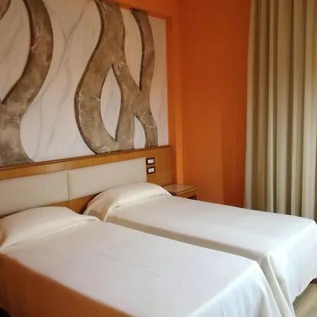 Filippone Hotel&ristorante Gioia Dei Marsi