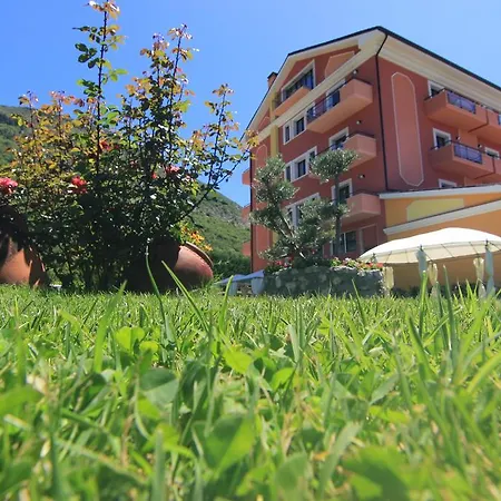 Hotel Filippone Hotel&ristorante Gioia Dei Marsi