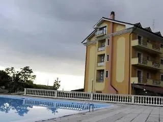 Filippone Hotel&ristorante 3* Gioia Dei Marsi