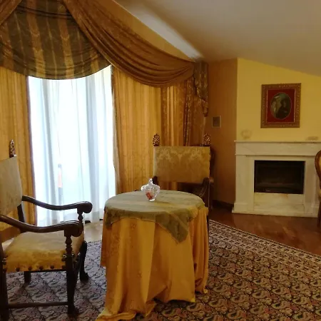 Filippone Hotel&ristorante Gioia Dei Marsi