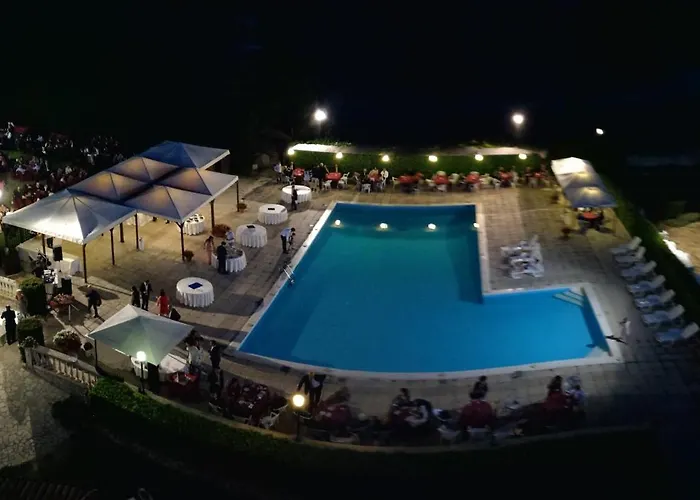 ホテル Filippone Hotel&ristorante 3*