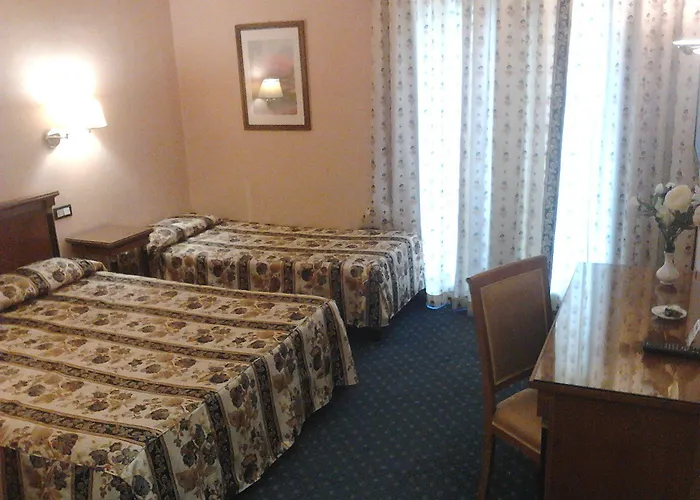 Ξενοδοχείο Filippone Hotel&ristorante Gioia Dei Marsi