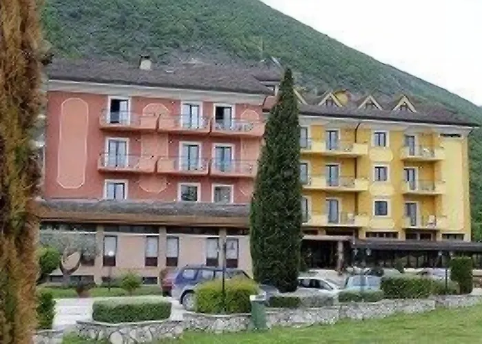 Filippone Hotel&ristorante ホテル Gioia dei Marsi