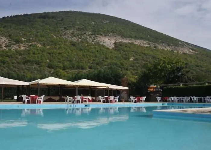 Filippone Hotel&ristorante ホテル 3*