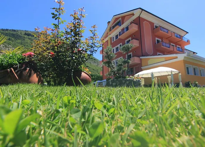 ホテル Filippone Hotel&ristorante Gioia dei Marsi