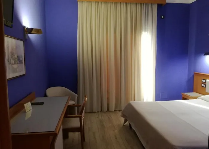 Filippone Hotel&ristorante ホテル Gioia dei Marsi