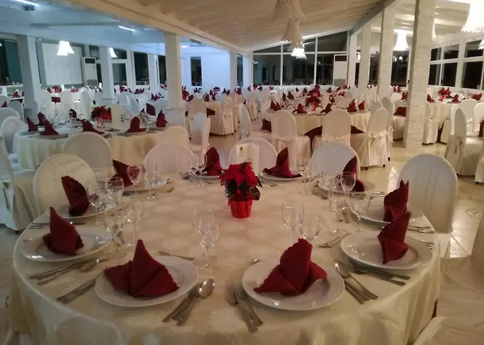 Filippone Hotel&ristorante ホテル 3*