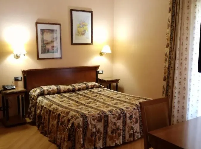 Filippone Hotel&ristorante Otel 3*